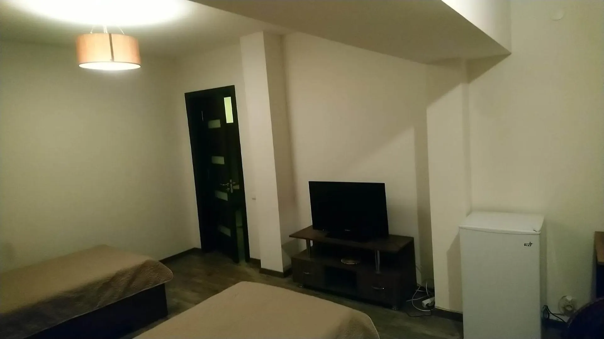 Pensjonat Hotel Однокомнатная Изолированная Квартира С Удобствами На II Этаже Частного Дома Tbilisi